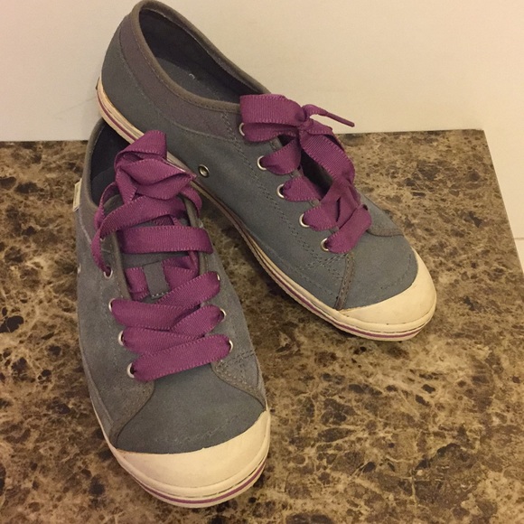 Simple Shoes - Simple gray with wide or slim purple laces Simple Shoes - Simple gray with wide or slim purple laces